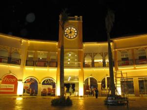 la venice building at nght