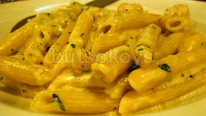 pesto-cream-sauce.JPG