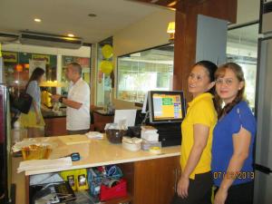 counter front view