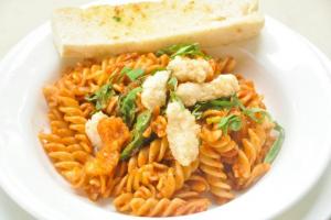 whole wheat pasta twirls