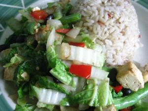 STIR-FRIED TOFU, GREEN BEANS and black beans