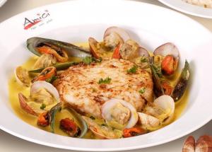 Riso al Salto con Zuppa di Pesce